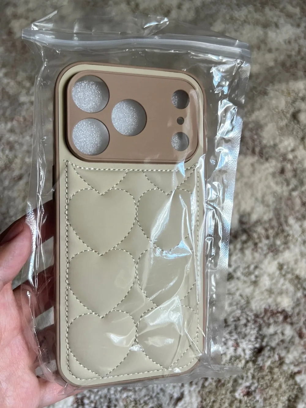 iPhone 17 Pro Cream Quilted Heart Phone Case - Soft-Touch Protective Cover